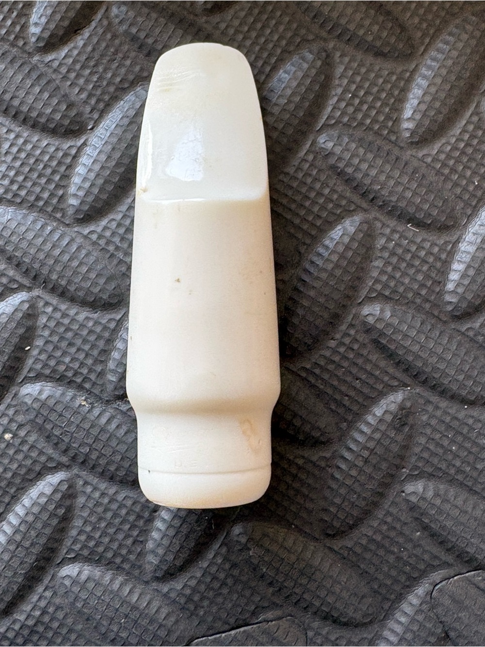 Vintage Buescher True Tone USA White Alto Sax Mouthpiece!  Good condition